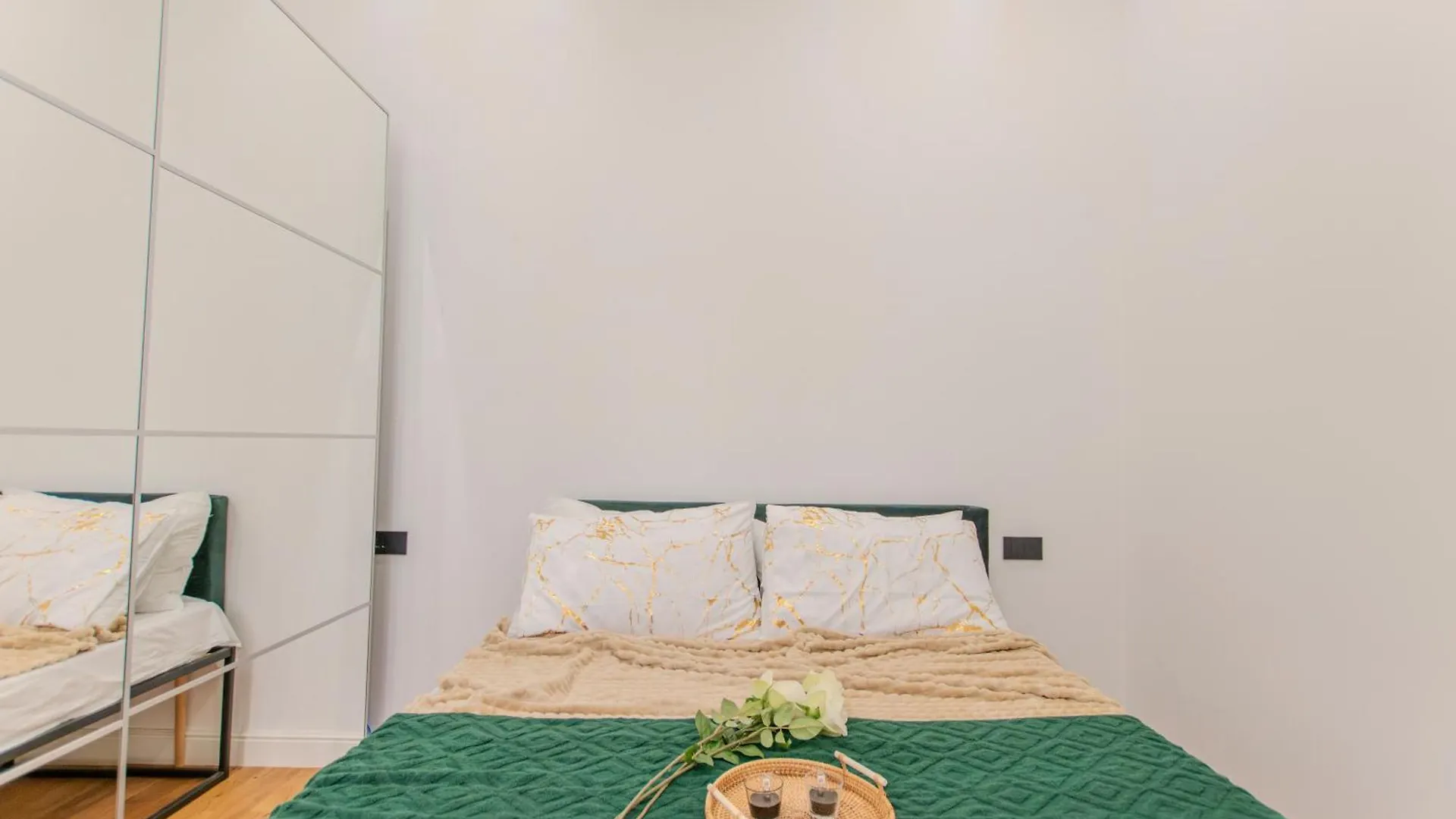 We Home - Menabrea21 Milano Itália