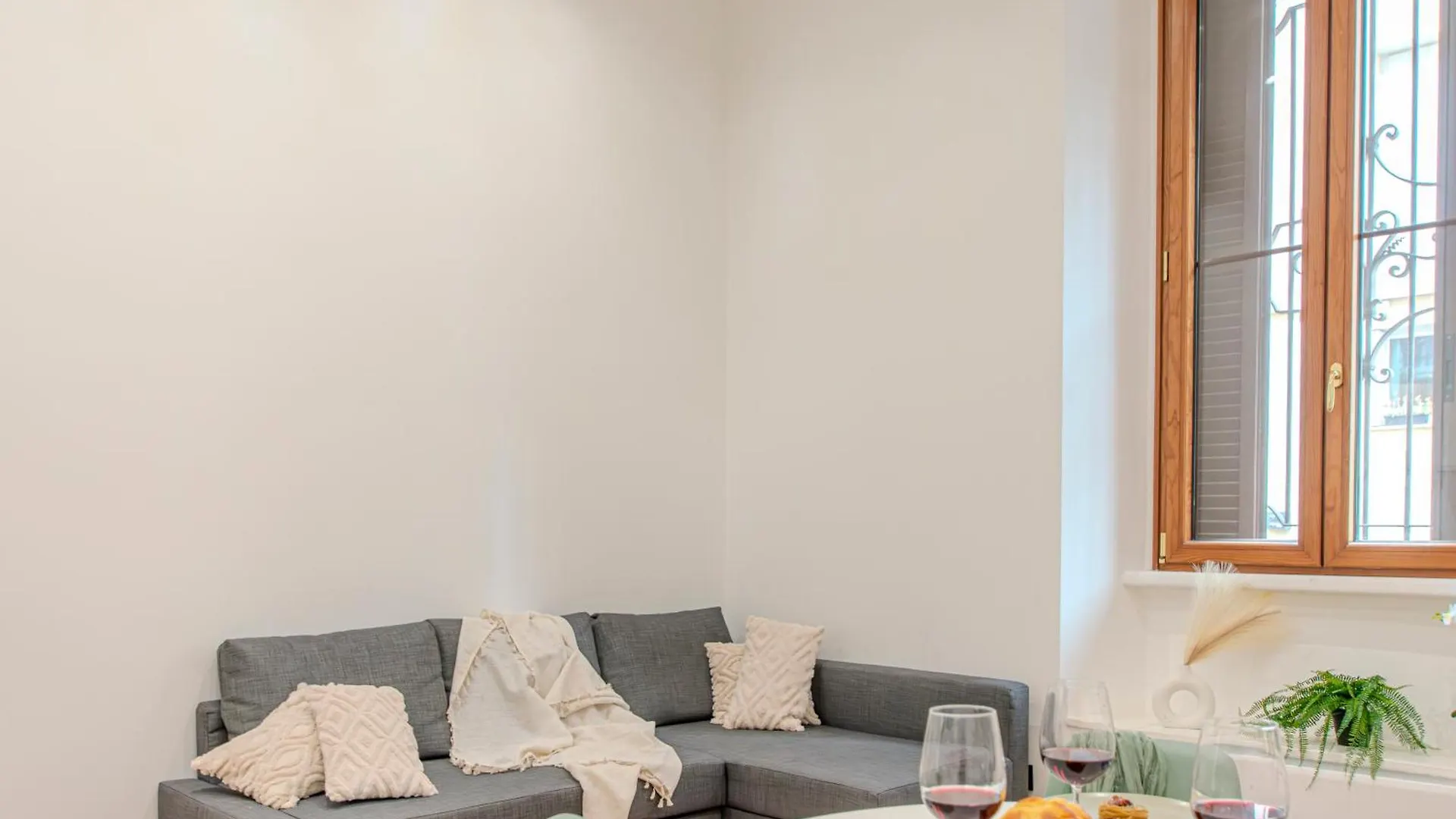 We Home - Menabrea21 Milano
